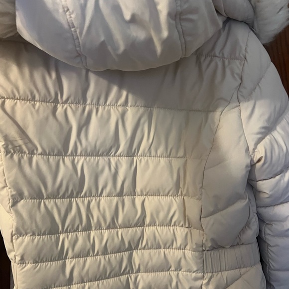 Hollister Cream Puffer Parka - Picture 11 of 16